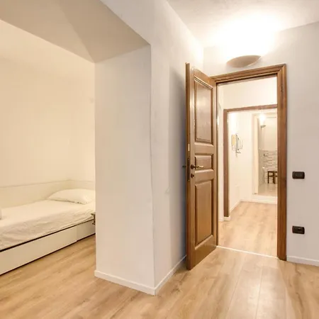 Apartman Amazing In With Wifi Genova